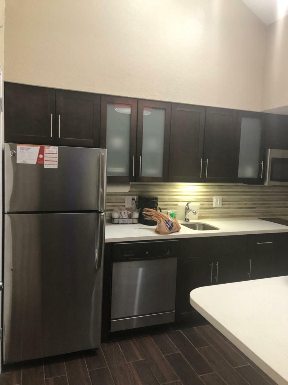 Hawthorn Suites By Wyndham Detroit Southfield Bagian luar foto